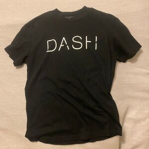 Dash short sleeve tee. Size Medium.